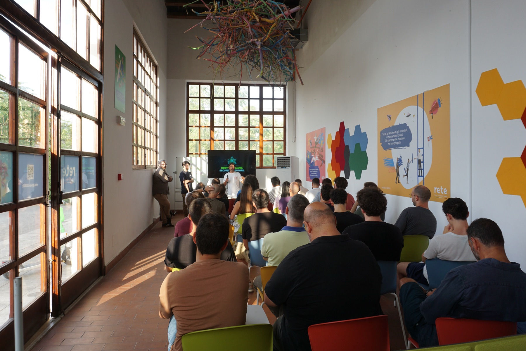 Apertura del Meetup #1, sala piena al Ridotto della Sala De Seta