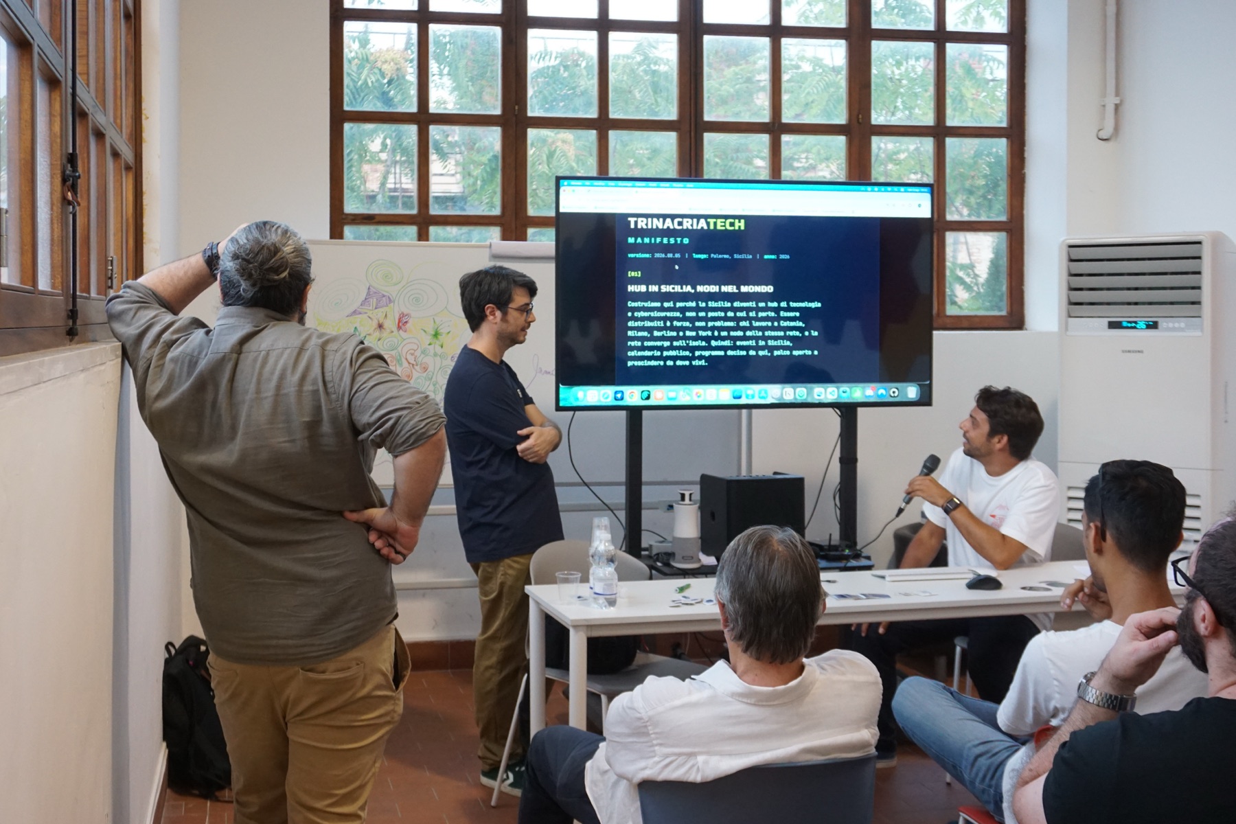 Presentazione del manifesto TrinacriaTech, articolo 01, Meetup #1